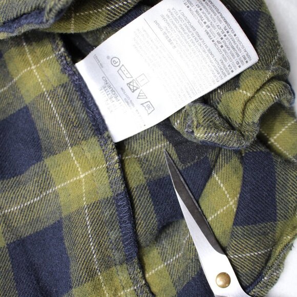 Banana Republic Pixel Plaid Women Flannel Shirt Petite XS - Picture 4 of 9